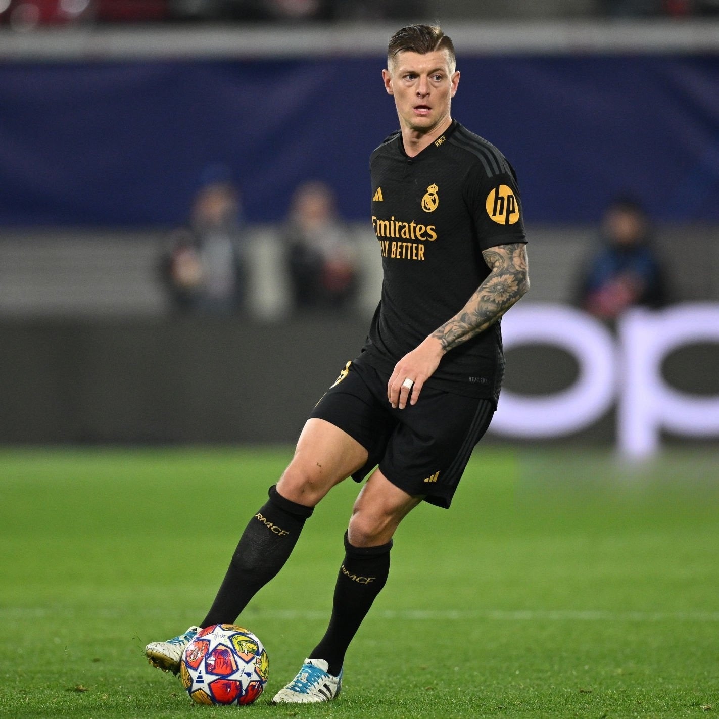 Patch/Badge Real Madrid HP Yellow Sponsor La Liga 2023-2024